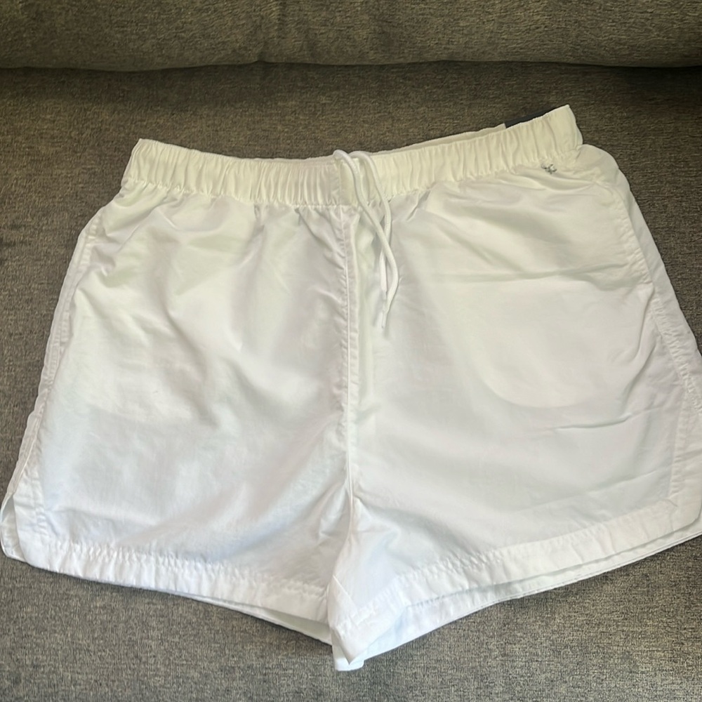 DSG Women’s High-Rise Woven Shorts